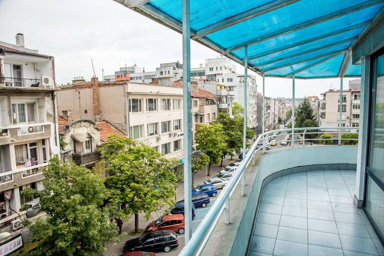 Spacious & Sunny Maisonette With Terrace Near Centre By Flаt Manаger Burgas City Exterior foto