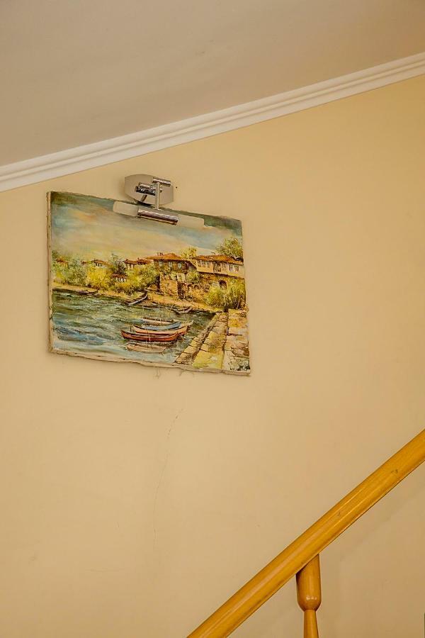 Spacious & Sunny Maisonette With Terrace Near Centre By Flаt Manаger Burgas City Exterior foto