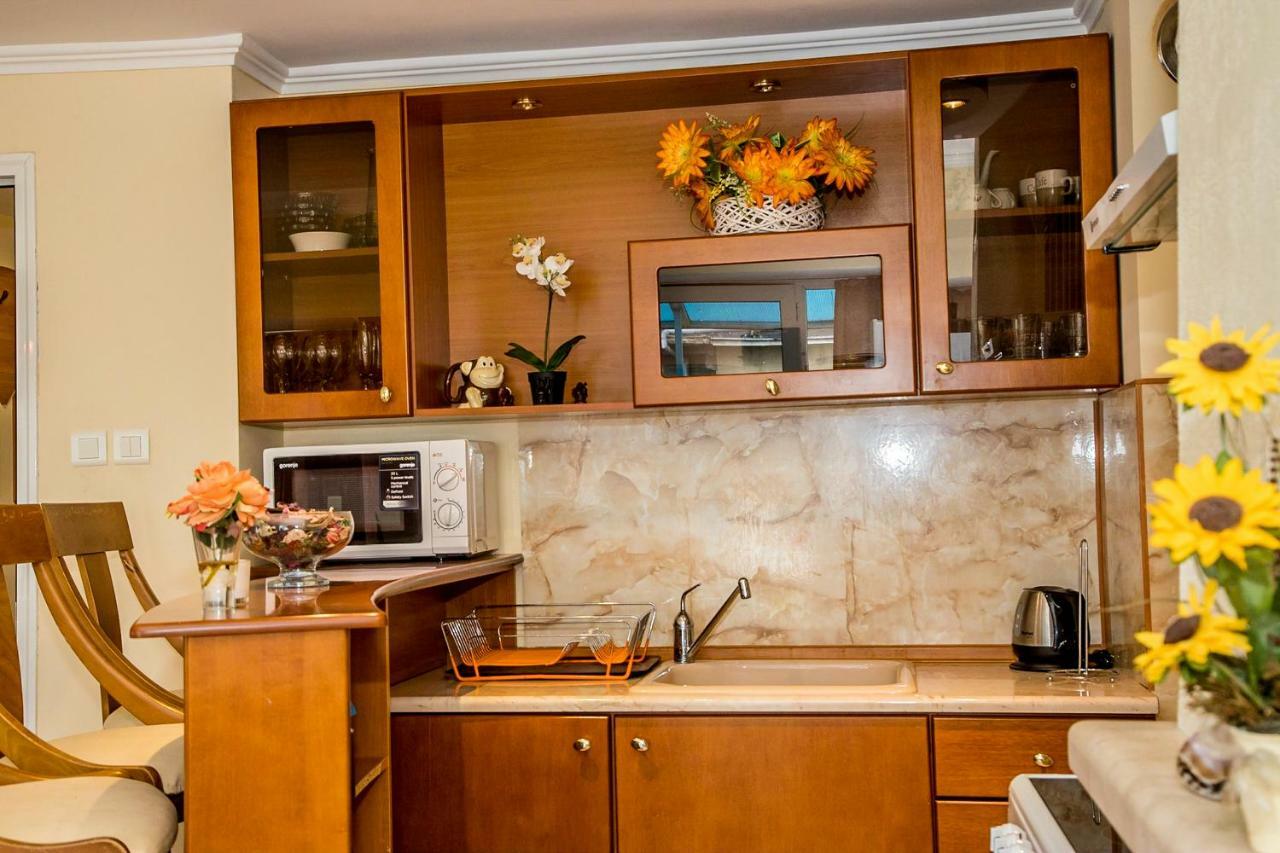 Spacious & Sunny Maisonette With Terrace Near Centre By Flаt Manаger Burgas City Exterior foto