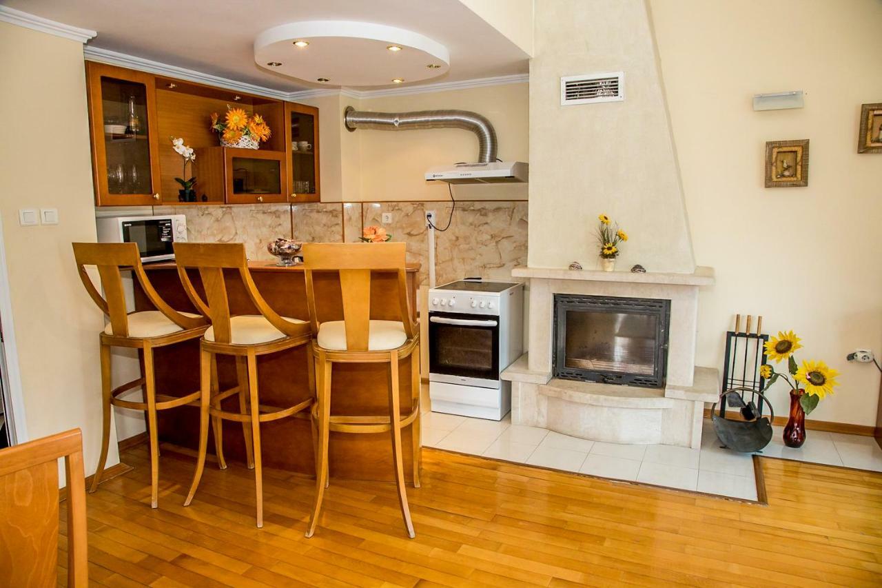 Spacious & Sunny Maisonette With Terrace Near Centre By Flаt Manаger Burgas City Exterior foto