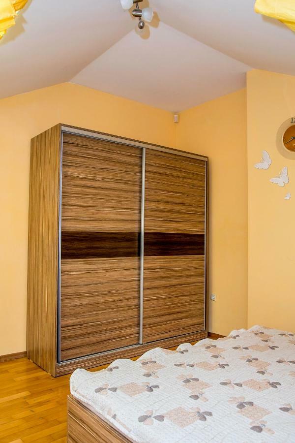 Spacious & Sunny Maisonette With Terrace Near Centre By Flаt Manаger Burgas City Exterior foto