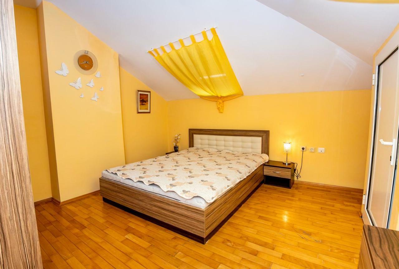 Spacious & Sunny Maisonette With Terrace Near Centre By Flаt Manаger Burgas City Exterior foto